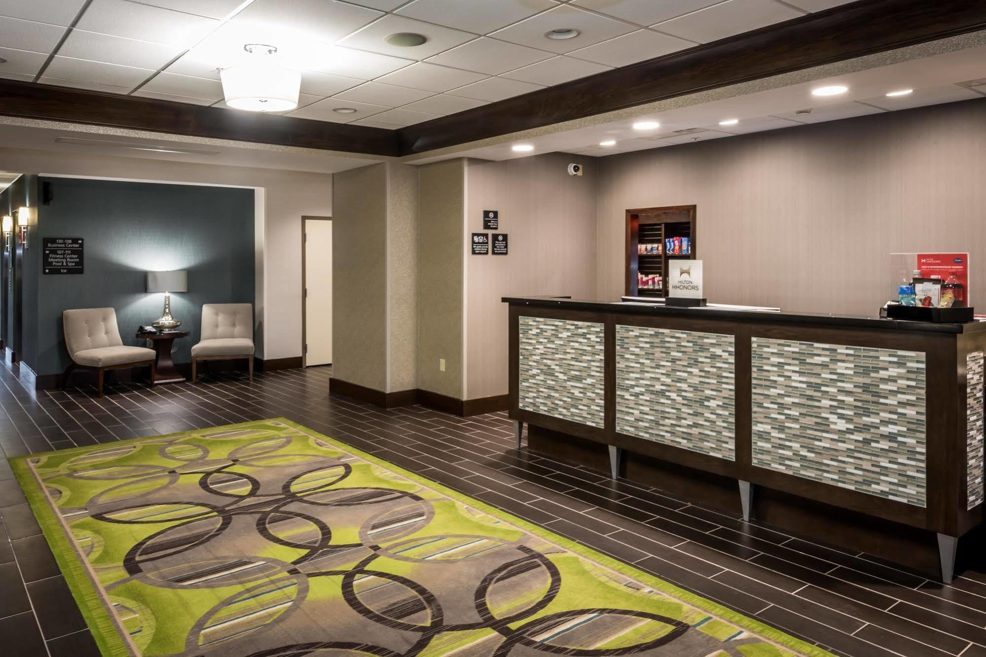 Hampton Inn & Suites By Hilton Hammond, In Exteriör bild